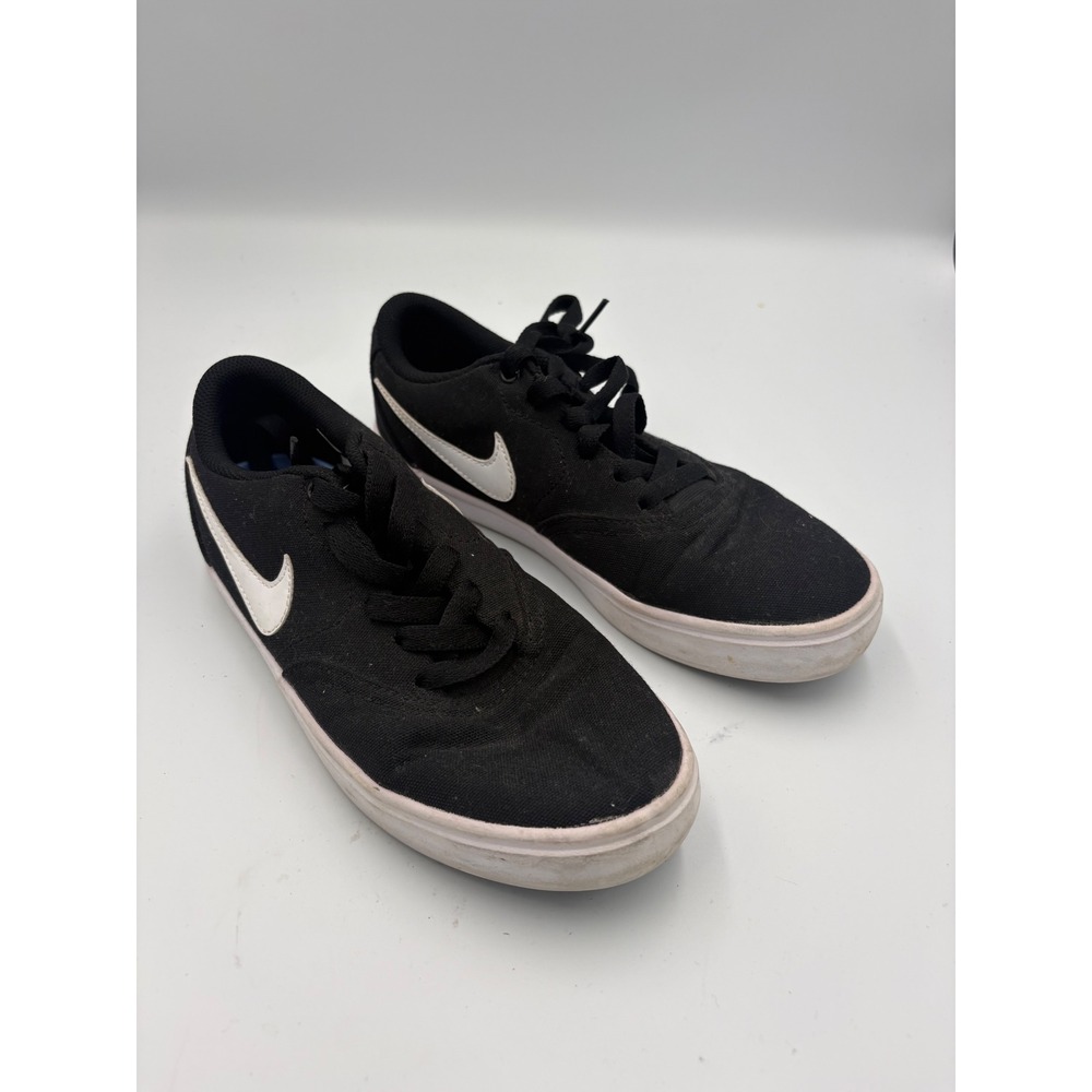 Nike SB Check Solarsoft Black White Canvas Skate Shoes 921463-010 Mens 7